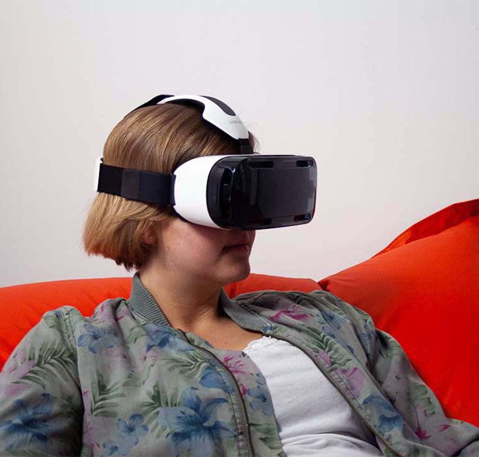 Lara wearing an Oculus