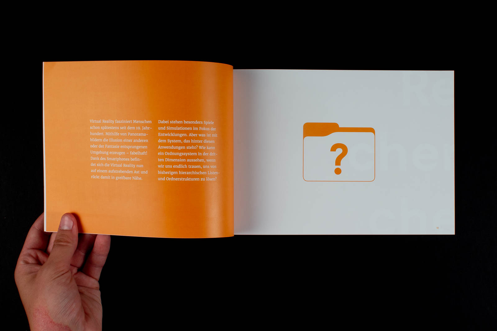 Two pages of the booklet with the description of the topic and an illustration